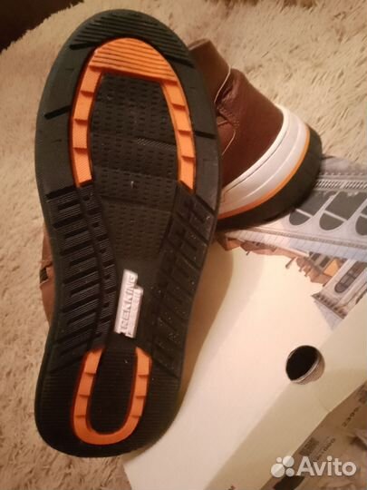 Ботинки мужские зимние новые 40