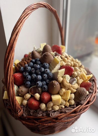 Подарочные корзины, корзины из сухофруктов