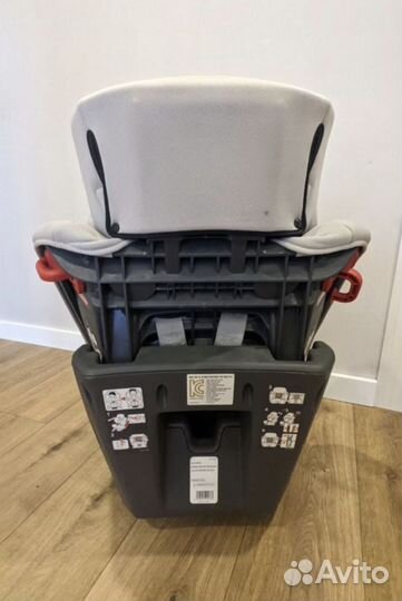 Автокресло Carmate Ailebebe Swing moon 9-25 кг