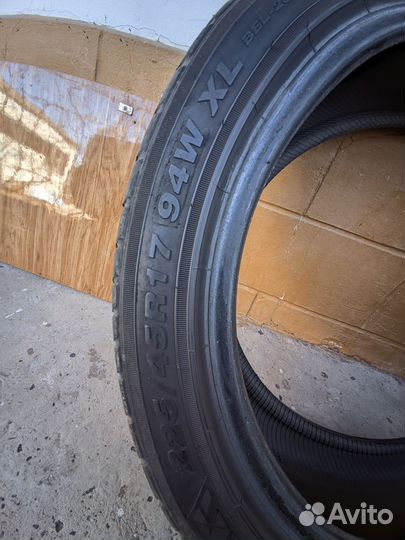 Accelera 651 225/45 R17 94W