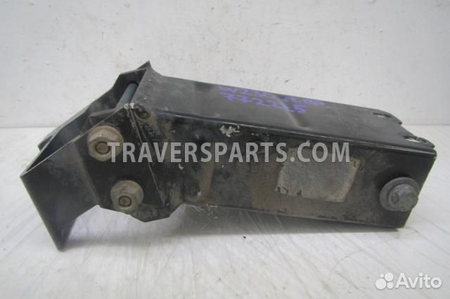 Кронштейн усилителя переднего бампера