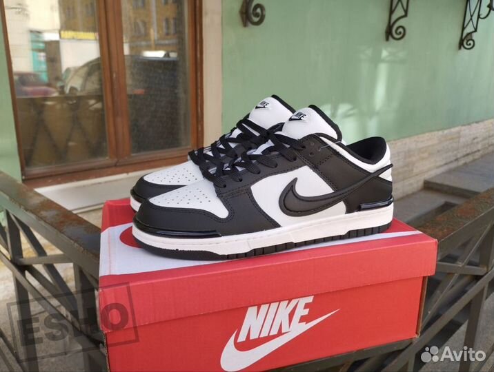 Nike Dunk Low Twist Panda