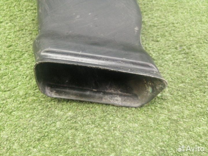 Воздуховод Mercedes Glk