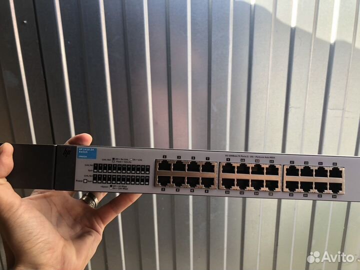 Коммутатор HP 1410-24