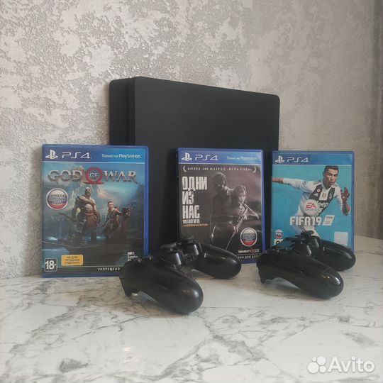 Sony PS4 Slim 1TB (3 диска)