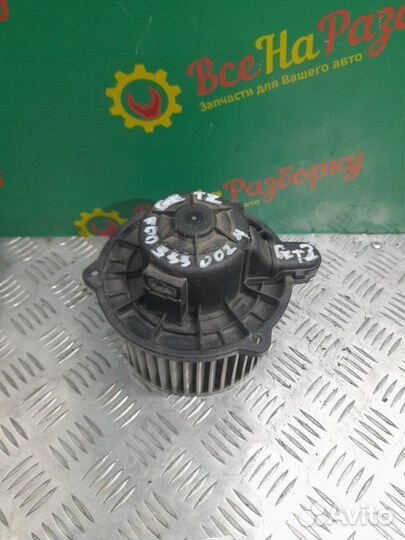 Моторчик печки Hyundai Getz хечбэк 1.3 1.1 2007