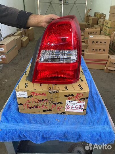 Фонарь задний правый Nissan Primera (P12)