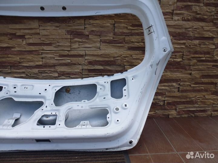 Крышка багажника Хендай i20 с 2008-2014