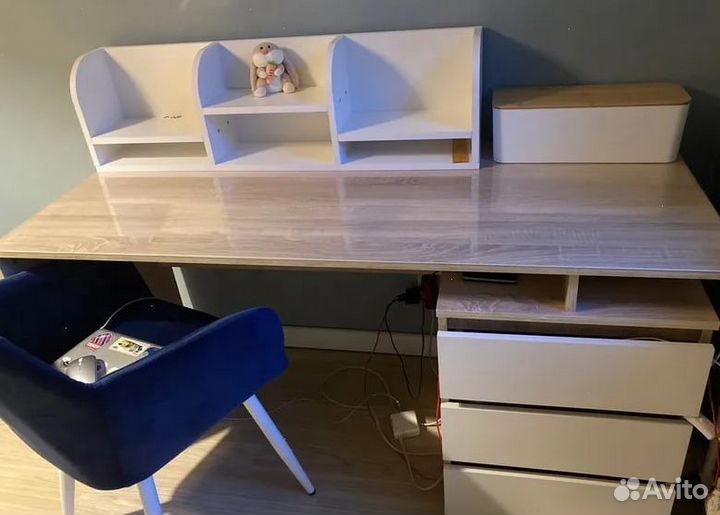 Стол письменный Кайт в наличии отличное качество