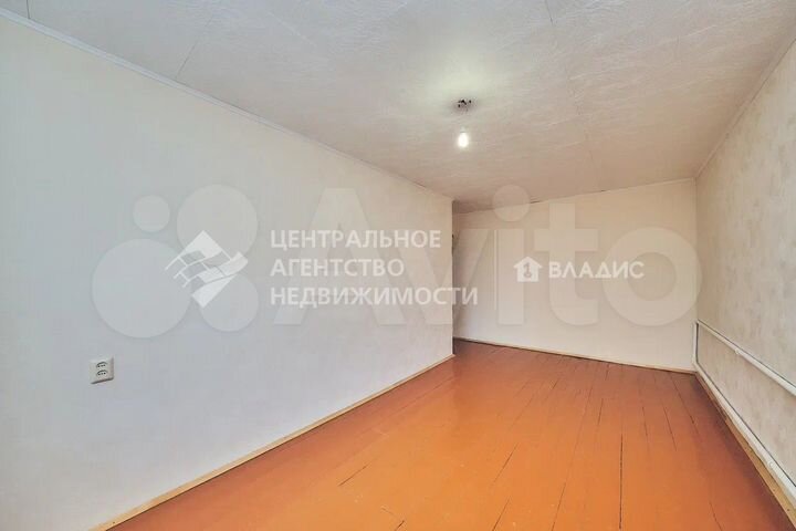 Комната 16 м² в 1-к., 4/5 эт.