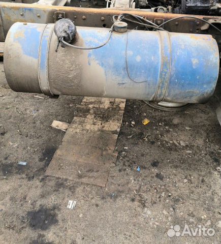 Бак топливный мерсес