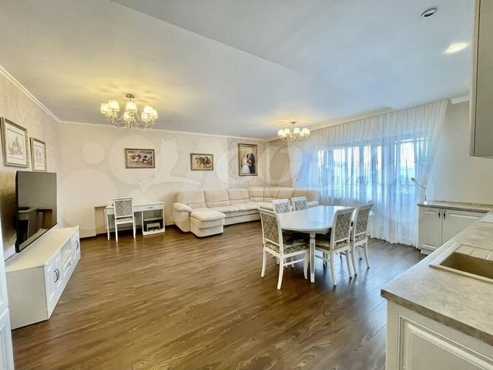 3-к. квартира, 130 м², 9/16 эт.