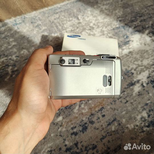 Плёночный фотоаппарат Samsung vega 700