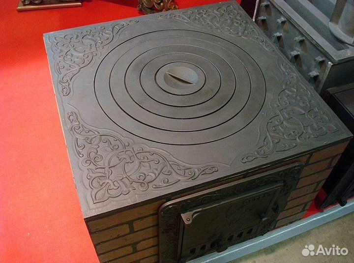 Плита с конфорками чугунная, стальная