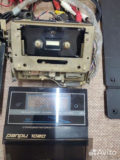 Запчасти от магнитофона