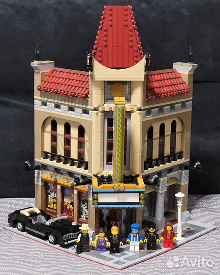 Lego Creator Expert Modular Buildings