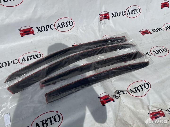 Дефлекторы на hyundai solaris 1 поколеня