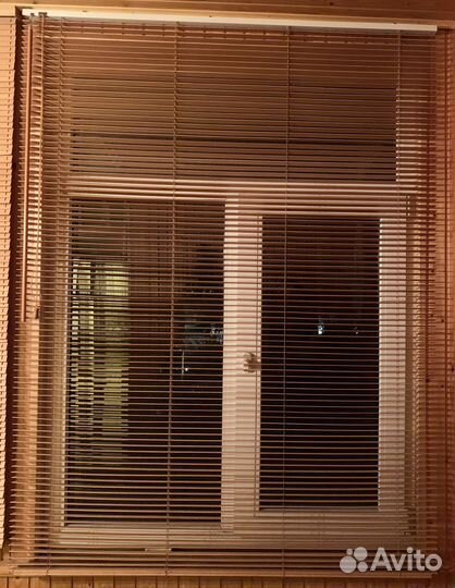 Жалюзи деревянные горизонтальные
