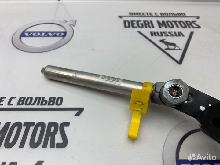 Ремень безопасности передний левый S60 V70 XC70