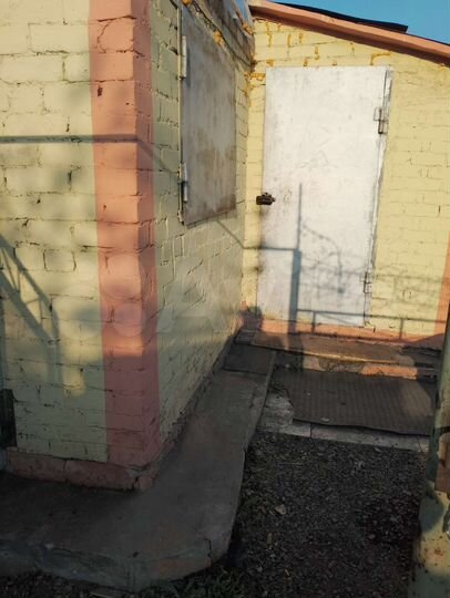 Дом 15 м² на участке 8 сот.