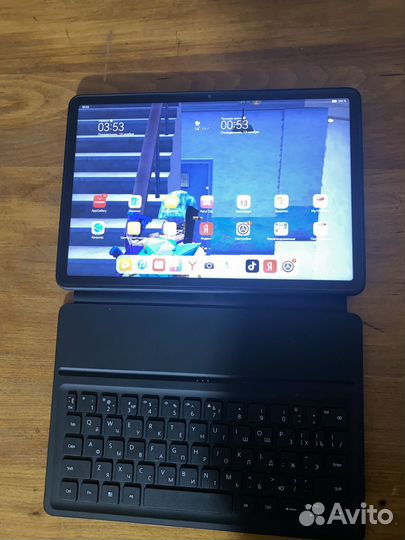 Huawei MatePad + клавиатура
