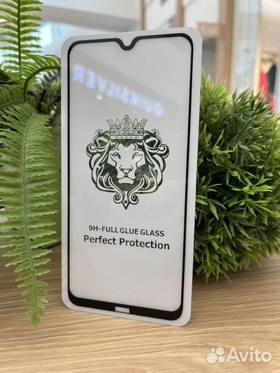 Защитное стекло на Xiaomi Redmi Note8