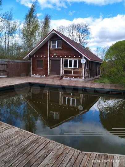 Дом 212 м² на участке 45 сот.