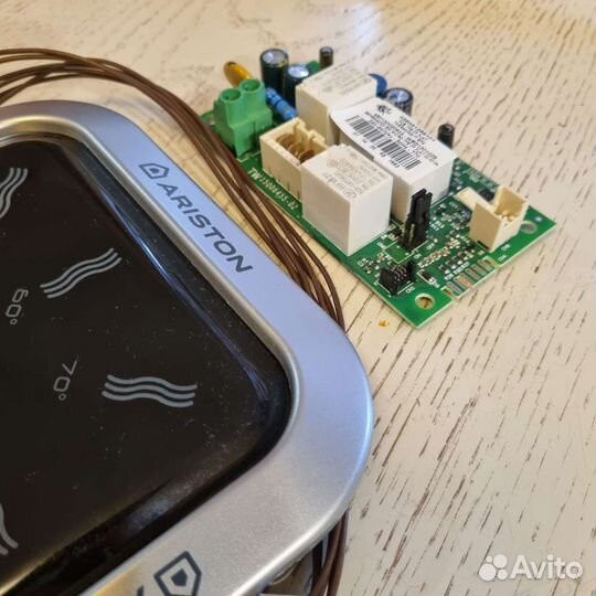 Плата, блок управления нагревателя Ariston Аристон