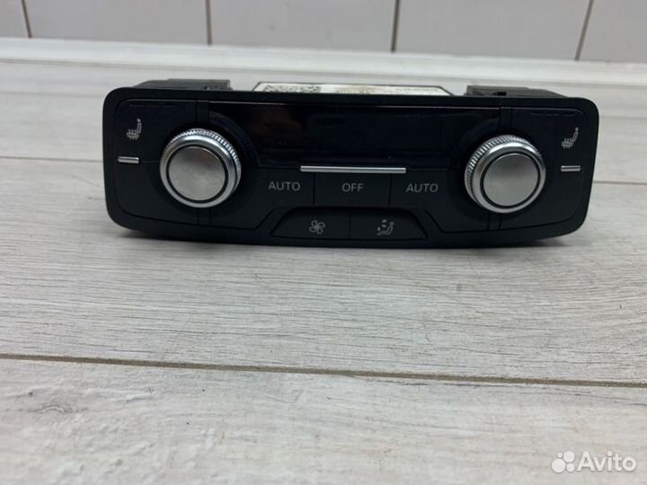 Блок управления климат-контролем задний Audi A7