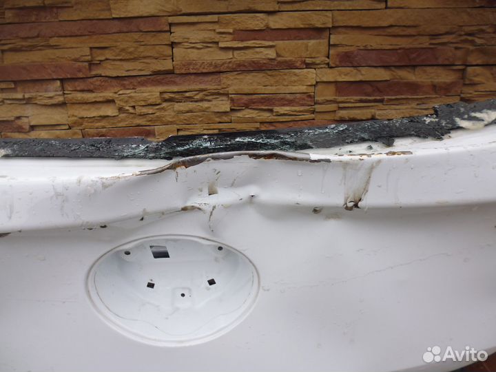 Крышка багажника Хендай Солярис Хетчбек с 2011