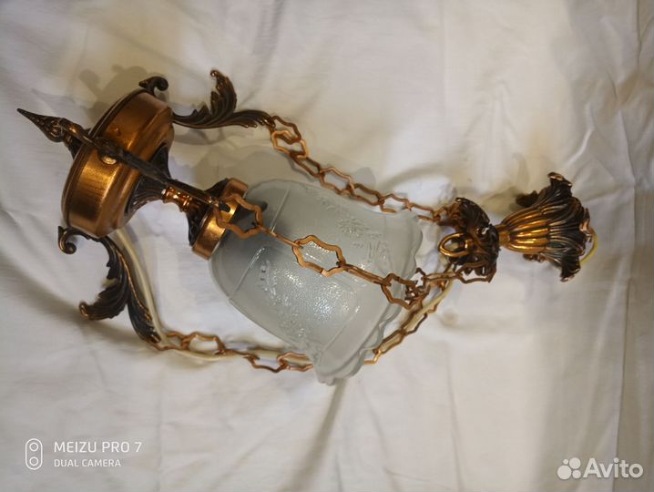 Светильник подвесной