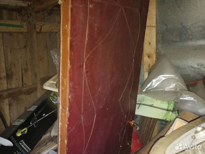 Дверь входная деревянная бу