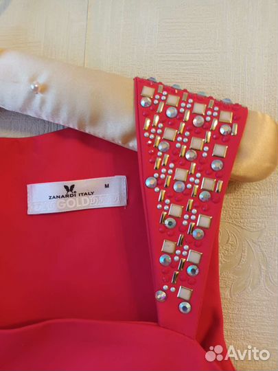 Платье 46 размера