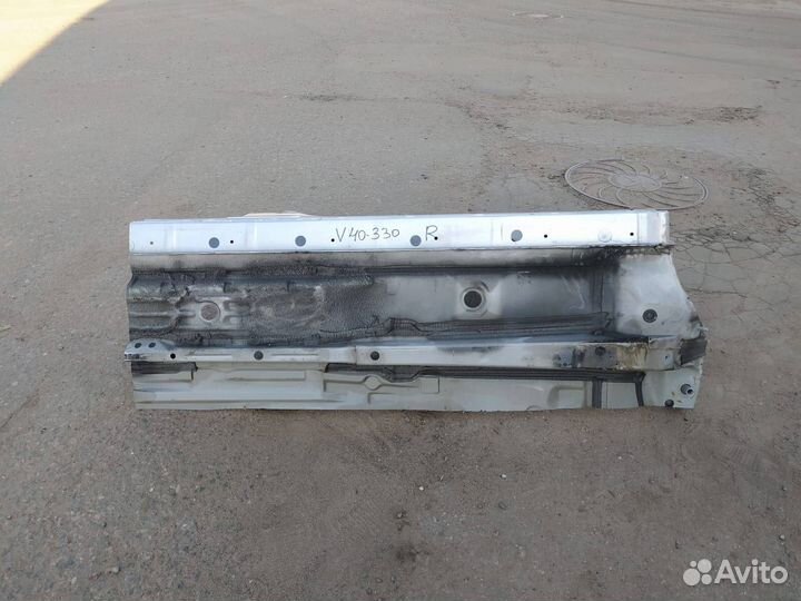 Порог Toyota Camry V40 правый кузовной