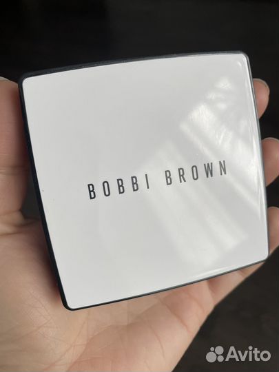 Bobbi brown пудра