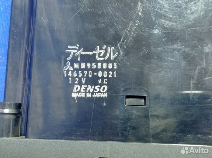 Блок управления печкой Mitsubishi Pajero 3