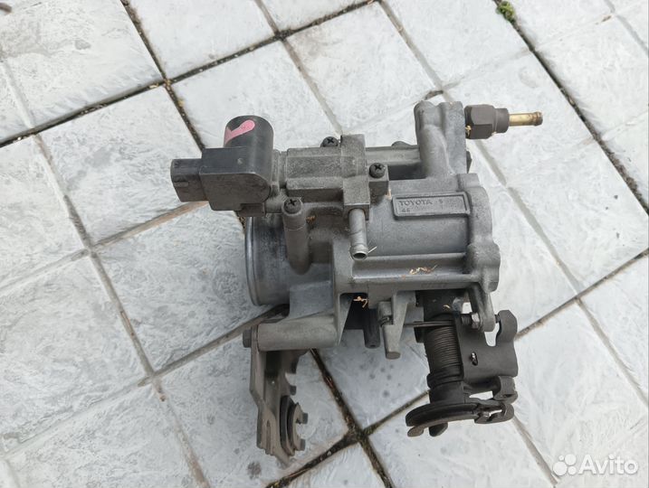 Дроссельная заслонка jzx100