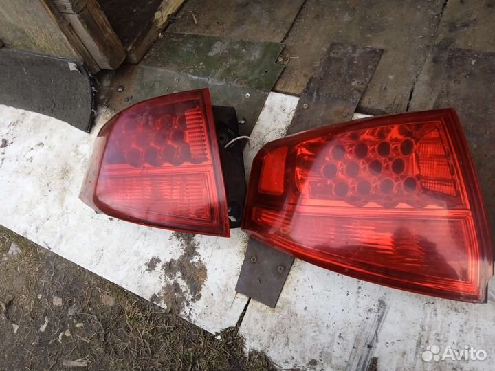 Фонарь задний acura mdx 2