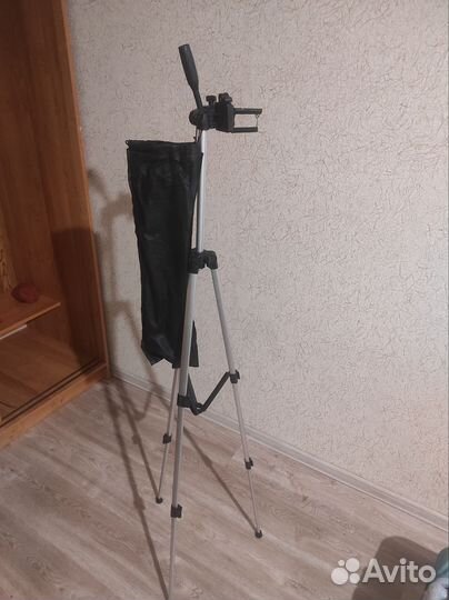 Штатив для телефона напольный