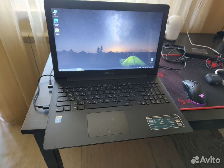 Ноутбук Asus X553M