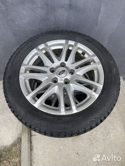 Зимние колеса в сборе ford R16 5x108 оригинал