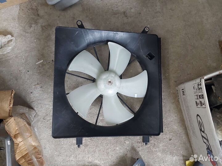 Вентилятор охлаждения диффузор хонда cr-v 2