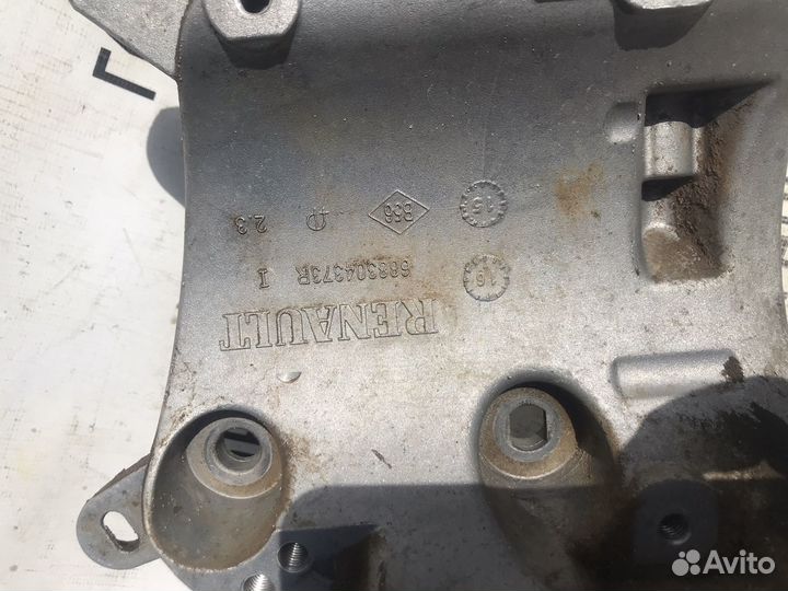 Кронштейн генератора LADA largus сандеро К4М