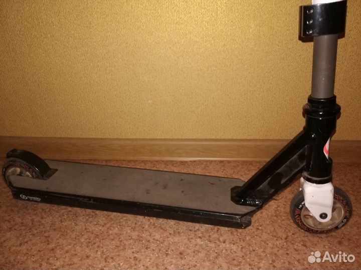 Трюковой самокат