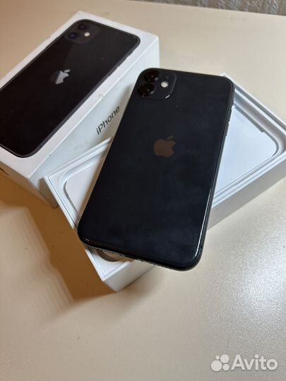 iPhone 11, 64 ГБ
