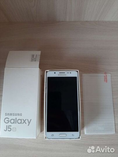 Samsung Galaxy J5 (2016) SM-J510F/DS, 2/16 ГБ