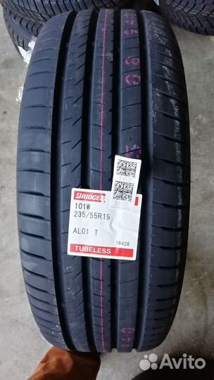Bridgestone Alenza 001 235/55 R19 101V