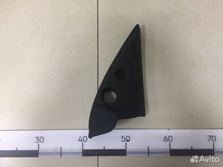 Крышка зеркала внутренняя правая Peugeot 206 1998