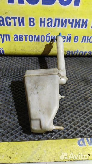 Бачок омывателя Kia Rio