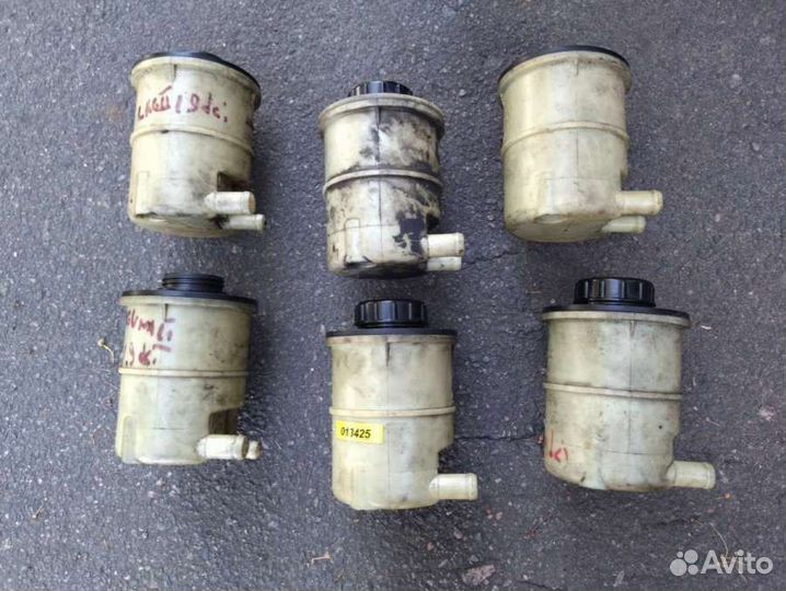 Бачок гур Renault Laguna 2 8200005185